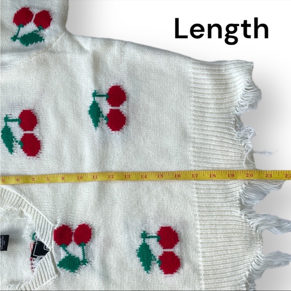 NWT Just Polly juniors Frayed V-neck Cherry Pullover Oversize Sweater Size Small - Picture 7 of 11